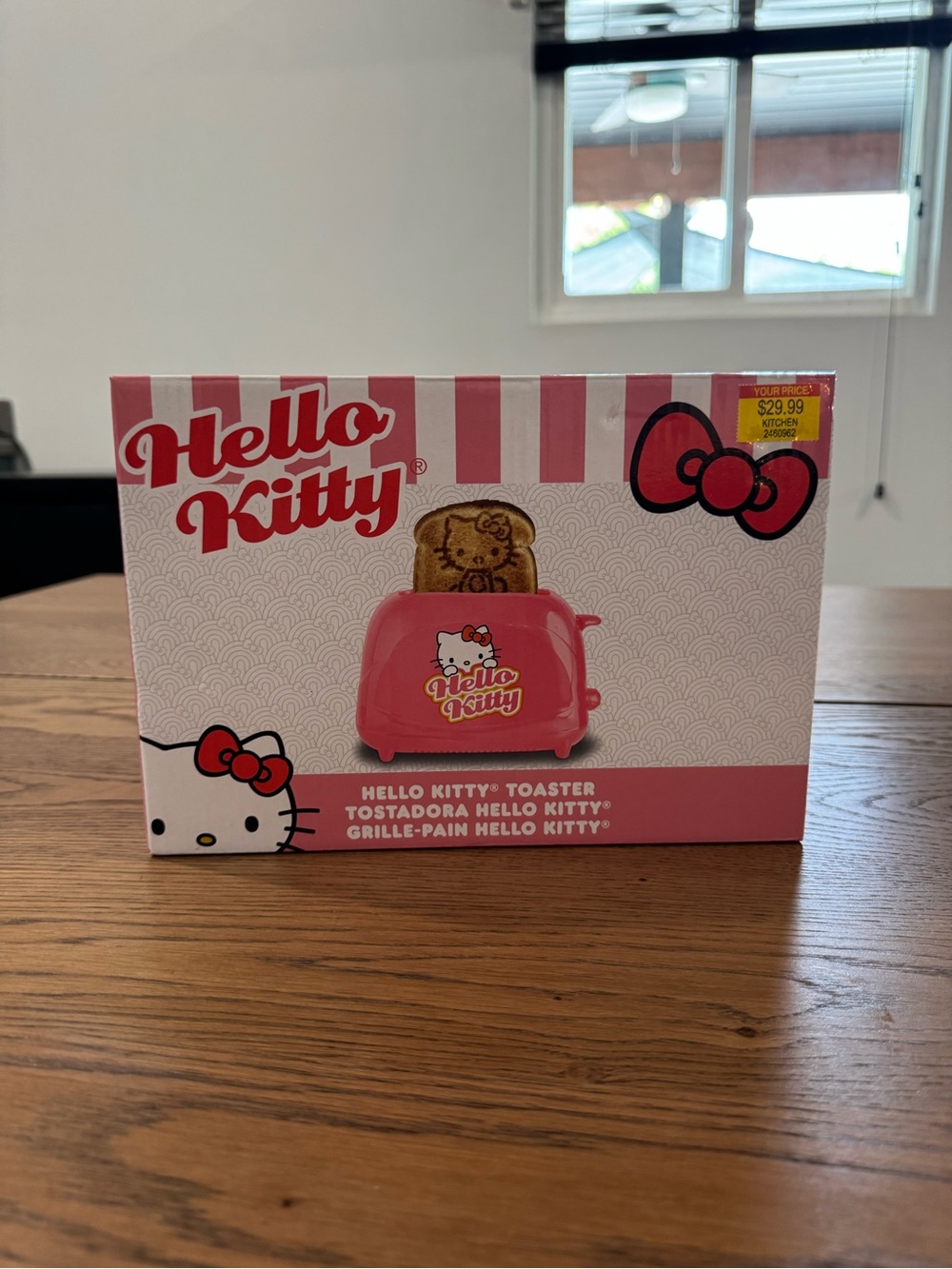 Hello Kitty Pink Retro Toaster